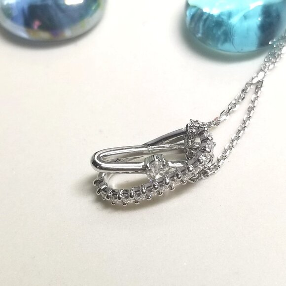 💞Authentic Swarovski Hyperbola Necklace Mixed Cuts Twist Clear Crystal Pendent - Picture 9 of 10